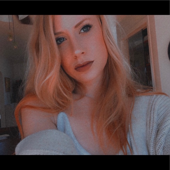 Meet your Posher, Ashley - Picture 1 of 1